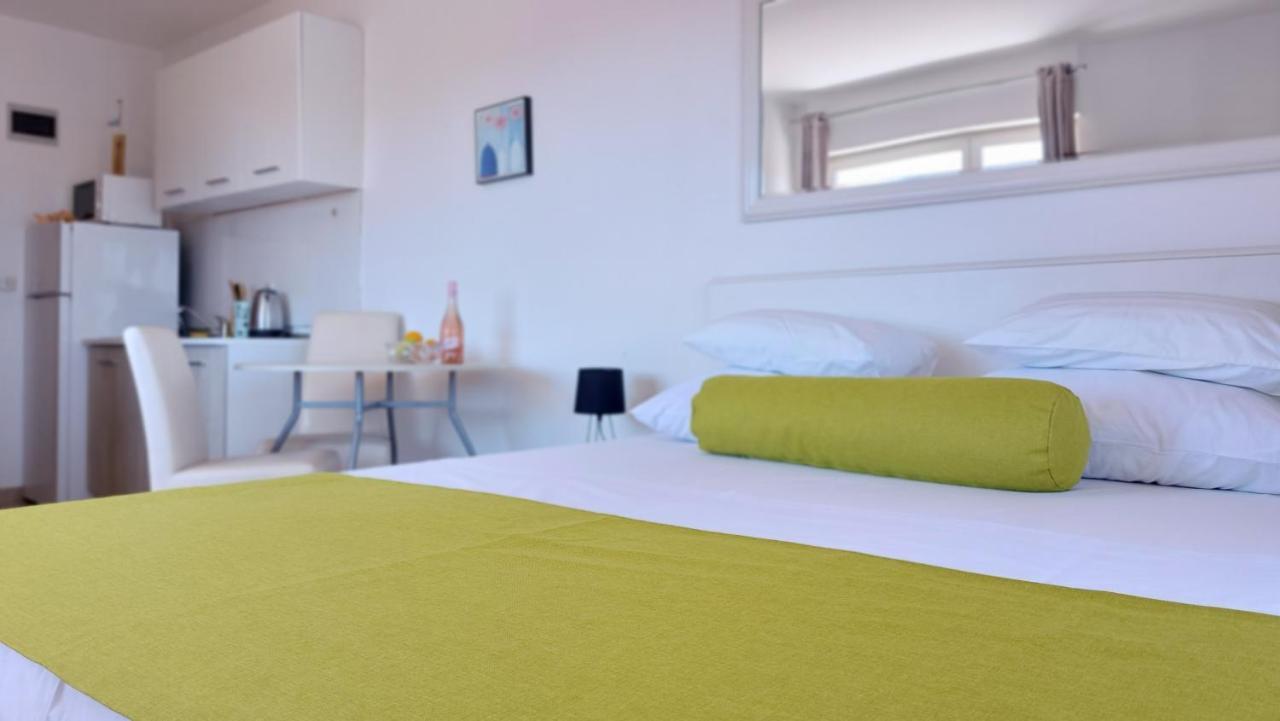 Sea Side Apartments Vodice Exterior photo