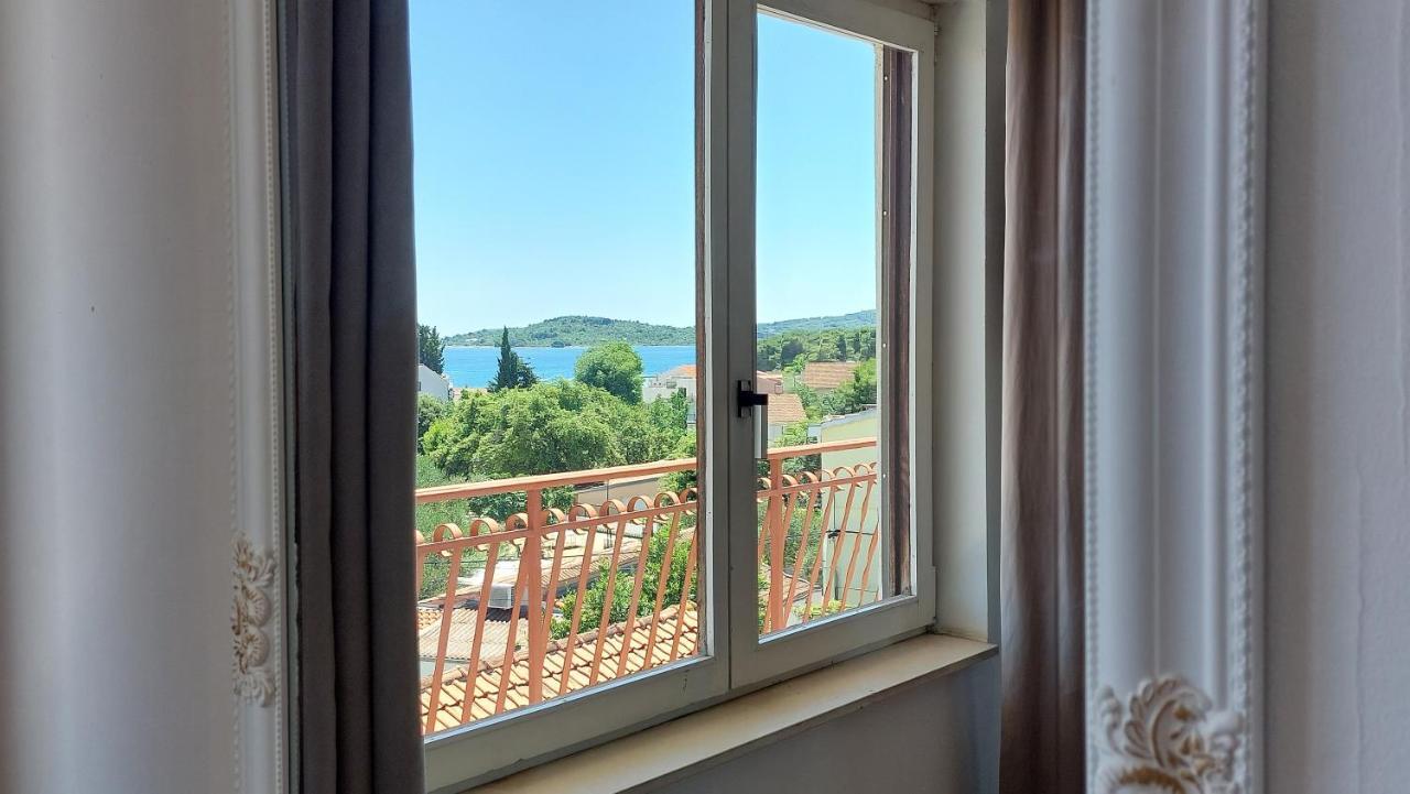 Sea Side Apartments Vodice Exterior photo