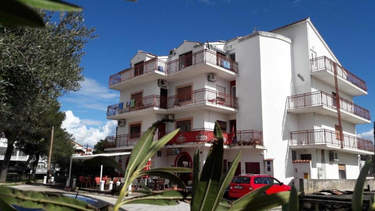 Sea Side Apartments Vodice Exterior photo