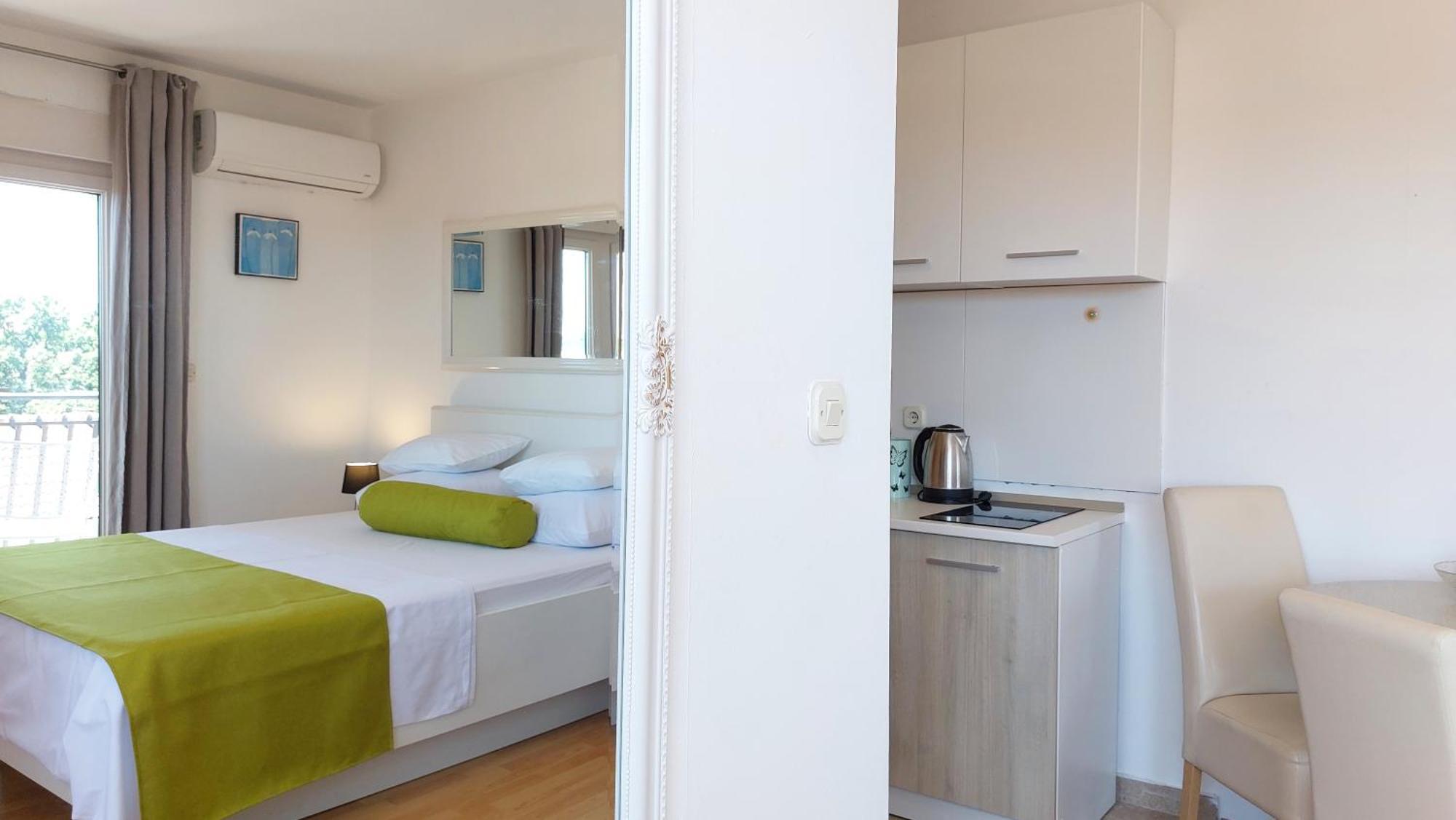 Sea Side Apartments Vodice Exterior photo