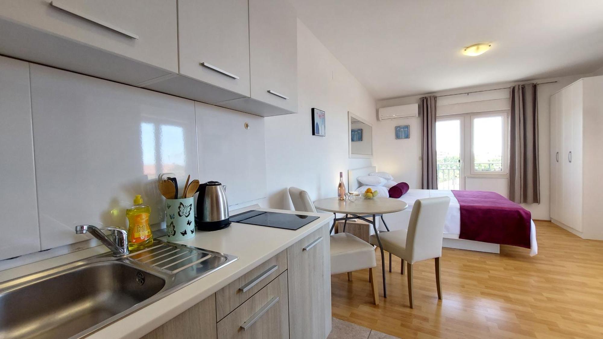 Sea Side Apartments Vodice Exterior photo